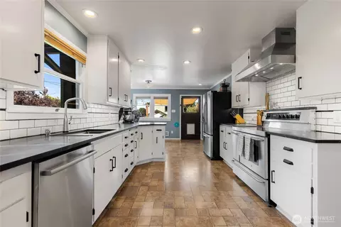 1532 Baker Ave, Everett, WA 98201 photo 13