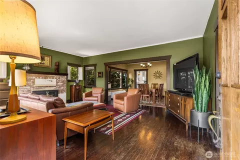 1532 Baker Ave, Everett, WA 98201 photo 3