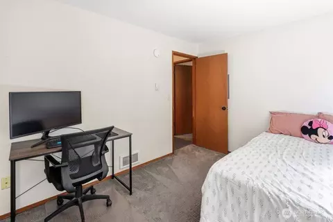 18910 Bothell Everett Hwy #D4, Bothell, WA 98012 photo 14