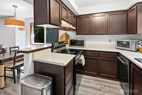 18910 Bothell Everett Hwy #D4, Bothell, WA 98012 photo 6