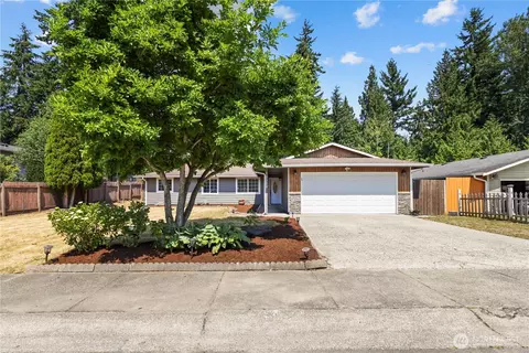 10329 16th Pl W, Everett, WA 98204