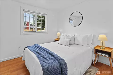 Bedroom - 10329 16th Pl W, Everett, WA 98204 photo 2 of 2