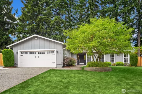 6203 144th Ave NE, Redmond, WA 98052
