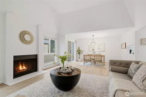 1603 103rd Pl NE #O7, Bellevue, WA 98004