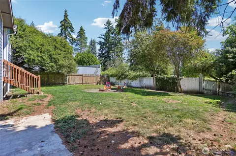 Exterior - 22719 1st Pl W, Bothell, WA 98021 photo 3 of 7