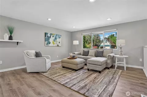 Living - 22719 1st Pl W, Bothell, WA 98021 photo 2 of 3