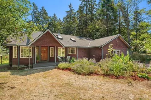 2426 Rosecrans St, Port Townsend, WA 98368