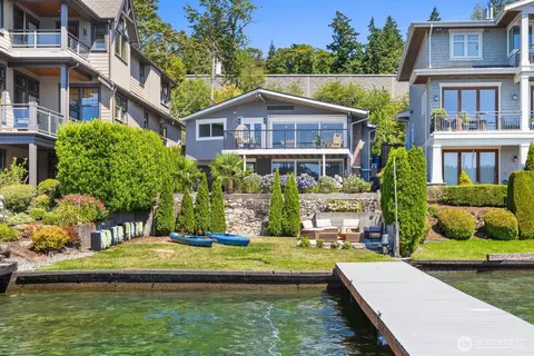 6631 SE Ripley Ln, Renton, WA 98056