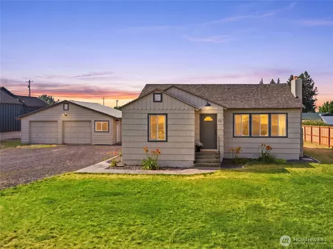 58 S Un, East Wenatchee, WA 98802
