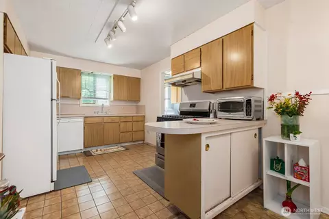 622 47th St SE, Everett, WA 98203 photo 6
