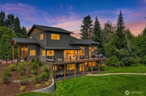 17420 174th Ave NE, Woodinville, WA 98072