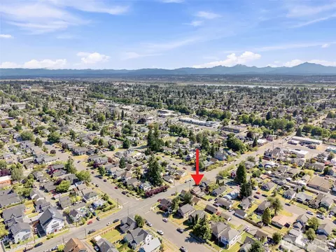 View/Area - 1812 23rd St, Everett, WA 98201 photo 3 of 4