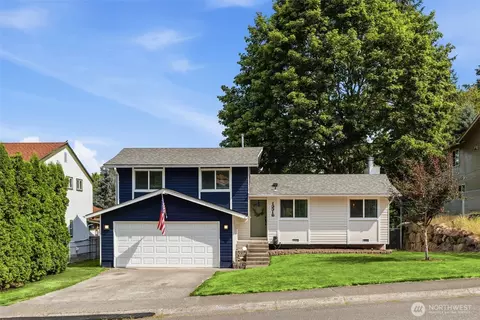 13316 SE 168th St, Renton, WA 98058