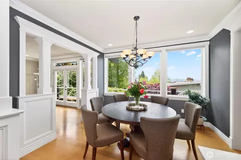 Dining - 816 Walnut St, Edmonds, WA 98020 photo 1 of 3