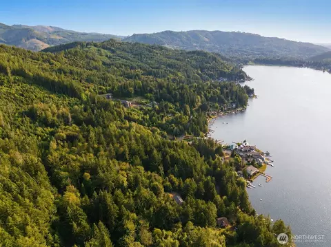 1102 NW Summit Lake Shore Rd, Olympia, WA 98502