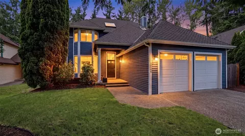 25506 SE 41st Ln, Issaquah, WA 98029