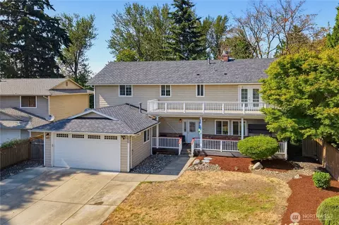 10610 SE 325th Pl, Auburn, WA 98092