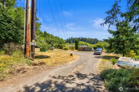 21408 Big Valley Rd NE, Poulsbo, WA 98370