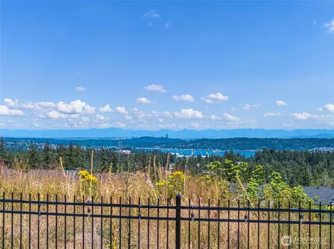 1379 Baker Heights Loop, Bremerton, WA 98312