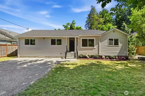 12042 14th Ave NE, Seattle, WA 98125