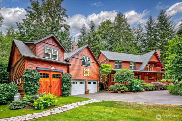 8724 NE Laughing Salmon Ln, Bainbridge Island, WA 98110