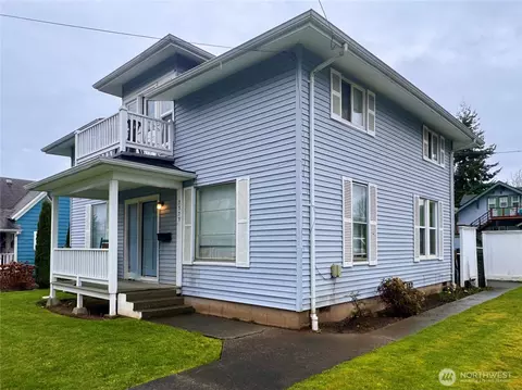 2323 E St, Bellingham, WA 98225