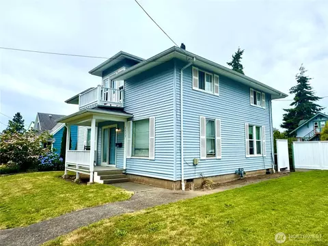 2323 E St, Bellingham, WA 98225