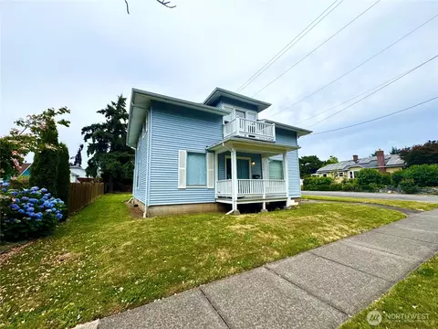 2323 E St, Bellingham, WA 98225