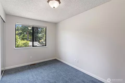 Bedroom - 22202 Meridian Ave S, Bothell, WA 98021 photo 3 of 3