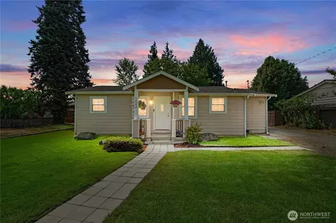 1002 8th St NE, Auburn, WA 98002