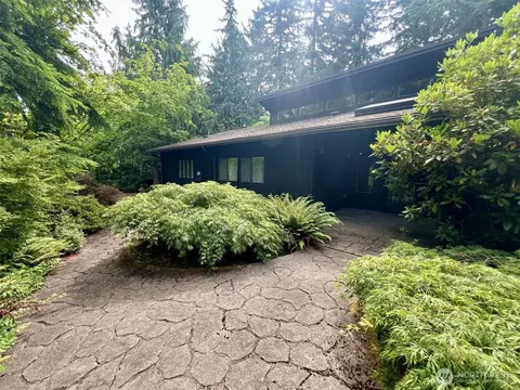Exterior - 39045 258th Ave SE, Enumclaw, WA 98022 photo 2 of 12