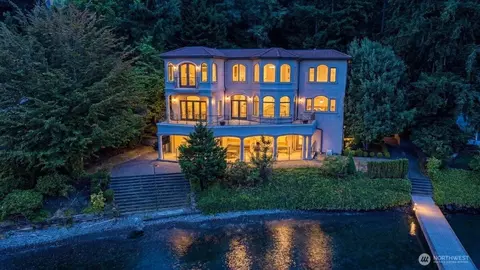 1465 Evergreen Point Rd, Medina, WA 98039