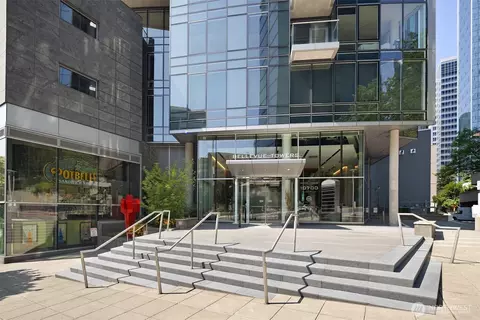 10700 NE 4th St #1706, Bellevue, WA 98004