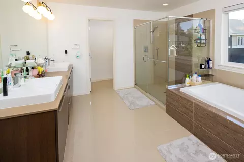 3926 168th Pl SE, Bothell, WA 98012 photo 14