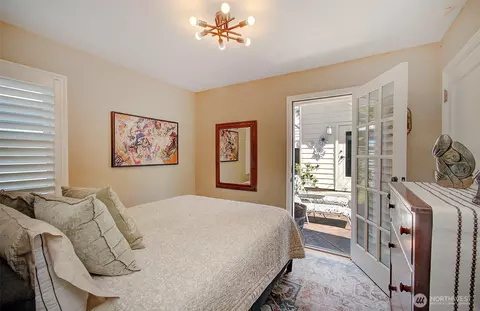 Bedroom - 108 E 35th St, Vancouver, WA 98663 photo 4 of 4