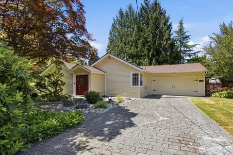 Exterior - 19711 104th Ave NE, Bothell, WA 98011 photo 2 of 8