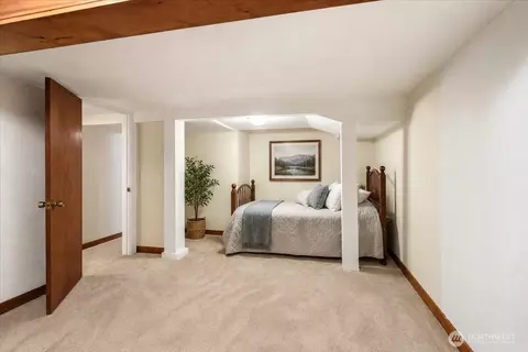 Bedroom - 19711 104th Ave NE, Bothell, WA 98011 photo 3 of 3