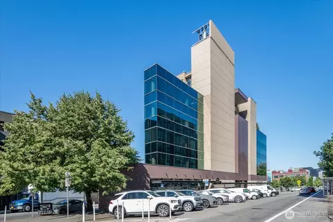 2125 Western Ave #3, Seattle, WA 98121