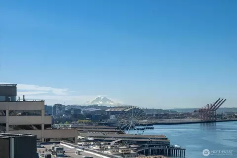 2125 Western Ave #3, Seattle, WA 98121