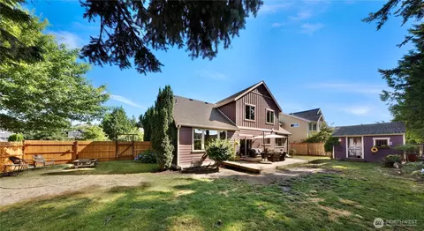 1302 Eastwood Way, Lynden, WA 98264