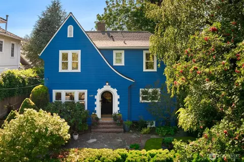 1607 34th St, Seattle, WA 98122