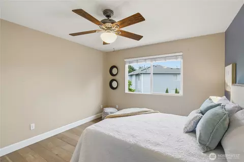 Bedroom - 17331 31st Dr SE, Bothell, WA 98012 photo 5 of 7
