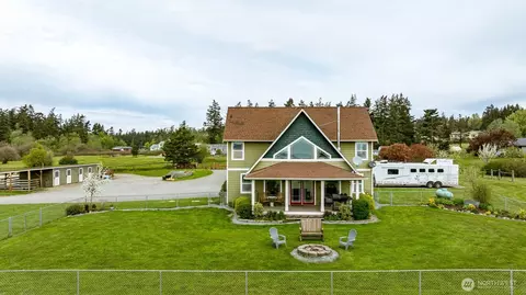2766 Taylor Rd, Oak Harbor, WA 98277