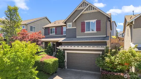 3906 Highlands Blvd, Puyallup, WA 98372