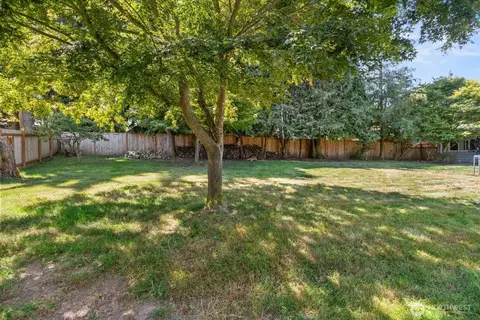 Exterior - 9207 Meadow Way, Everett, WA 98208 photo 8 of 10