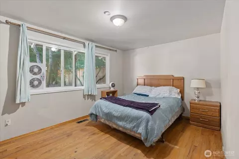 Bedroom - 9207 Meadow Way, Everett, WA 98208 photo 5 of 7