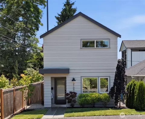 2109 NE 83rd St, Seattle, WA 98115