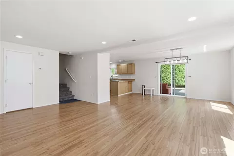 Living - 3929 152nd Pl SE, Bothell, WA 98012 photo 3 of 7