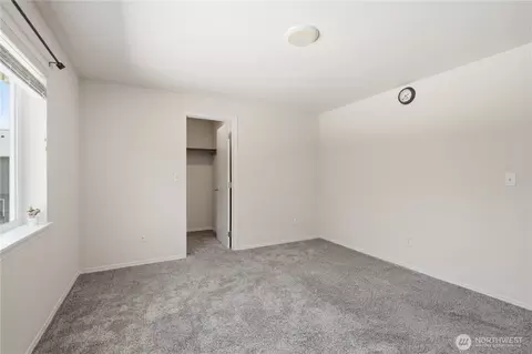 Bedroom - 3929 152nd Pl SE, Bothell, WA 98012 photo 4 of 8