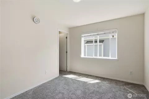 Bedroom - 3929 152nd Pl SE, Bothell, WA 98012 photo 5 of 8